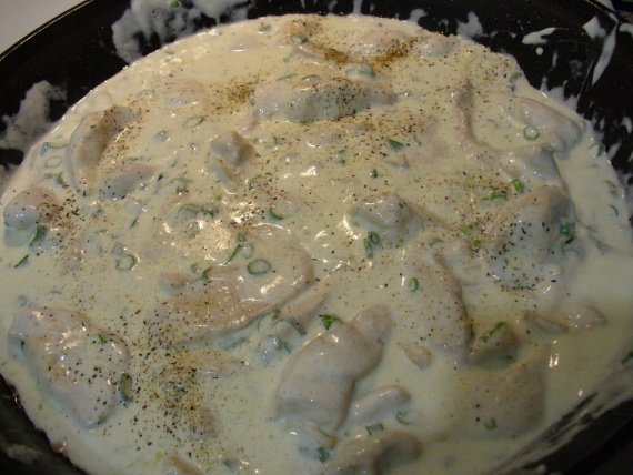 Куриное филе в кефире: на сковороде, в духовке, в мультиварке, с грибами, с овощами