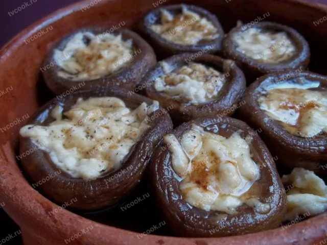 Шампиньоны с сыром — запечённые в духовке