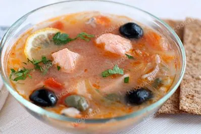 Рыбная солянка