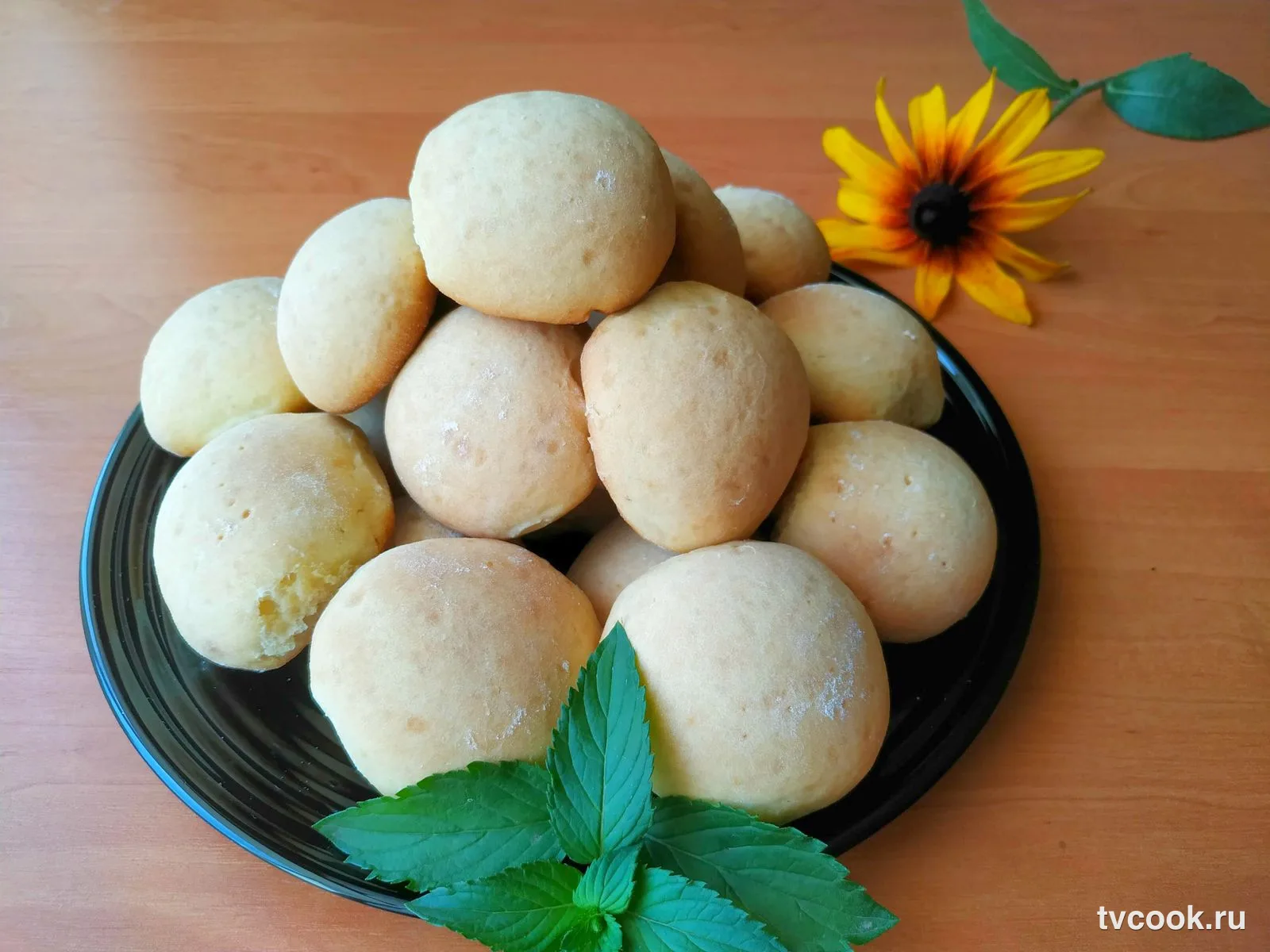 Бабушкины коржики из остатков сметаны