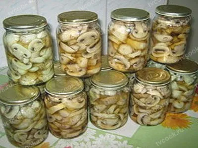 Грибы на зиму — классические маринованные шампиньоны