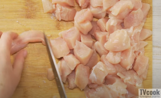 Курица с брокколи в апельсиновом чили-соусе Курица с брокколи в апельсиновом чили-соусе