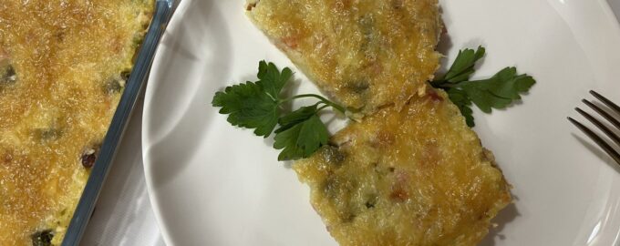 Запеканка из поленты с грудинкой и овощами. 