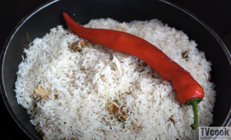 Плов из курицы на сковороде Плов из курицы на сковороде