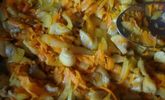 Голубцы с перловкой и овощами — пошаговый рецепт