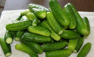 Рецепт малосольных огурцов на зиму: Полное руководство