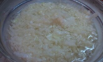 Тушёная квашеная капуста с мясом Тушёная квашеная капуста с мясом