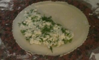 Чебуреки с фетой Чебуреки с фетой