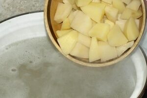 Приготовление супа-пюре из утки: пошаговый рецепт Приготовление супа-пюре из утки: пошаговый рецепт