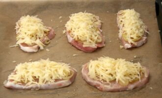 Полный рецепт мяса по-французски с грибами и луком Полный рецепт мяса по-французски с грибами и луком