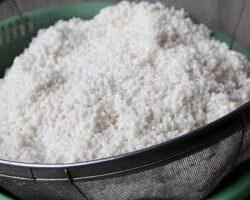 Плов 'Арарат' с фруктами и орехами Плов 'Арарат' с фруктами и орехами