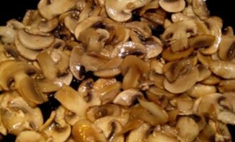 Куриное филе, запеченное с грибами и сыром Куриное филе, запеченное с грибами и сыром