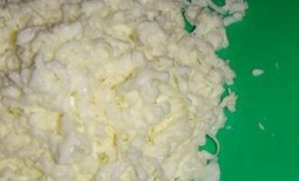 Салат «Морская фантазия» с морепродуктами и цитрусовой заправкой Салат «Морская фантазия» с морепродуктами и цитрусовой заправкой