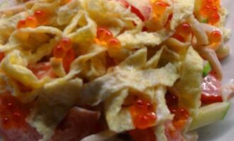 Салат «Морская фантазия» с морепродуктами и цитрусовой заправкой Салат «Морская фантазия» с морепродуктами и цитрусовой заправкой