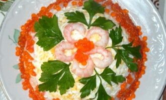 Салат «Морская фантазия» с морепродуктами и цитрусовой заправкой Салат «Морская фантазия» с морепродуктами и цитрусовой заправкой