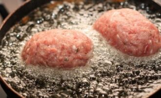 Как приготовить яйца по-шотландски: пошаговый рецепт Как приготовить яйца по-шотландски: пошаговый рецепт