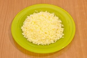 Рецепт салата «Черепаха» с куриным филе и орехами Рецепт салата «Черепаха» с куриным филе и орехами