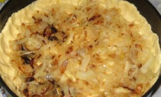 Домашний луковый пирог с сыром Домашний луковый пирог с сыром