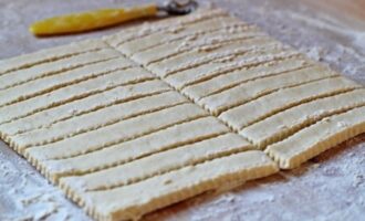 Соломка из сливочного сыра Соломка из сливочного сыра