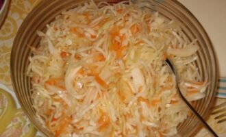 Маринованная капуста за 3 часа — быстрая хрустящая в горячем маринаде Маринованная капуста за 3 часа — быстрая хрустящая в горячем маринаде