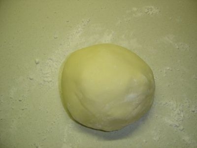 Мастика со сгущенкой Мастика со сгущенкой