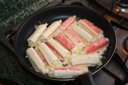 Крабовые палочки в кляре Крабовые палочки в кляре