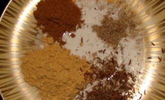 Курица «Южанка»: ароматное и сочное блюдо Курица «Южанка»: ароматное и сочное блюдо