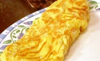 Французский омлет с мясной начинкой Французский омлет с мясной начинкой