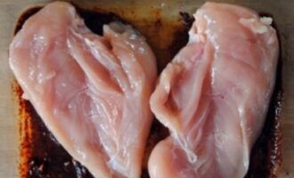 Салат с Куриным Гриль и Свежими Овощами Салат с Куриным Гриль и Свежими Овощами