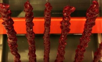 Как приготовить чурчхелу дома: пошаговое руководство Как приготовить чурчхелу дома: пошаговое руководство