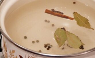 Капуста квашеная по-армянски Капуста квашеная по-армянски