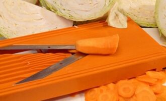 Капуста квашеная по-армянски Капуста квашеная по-армянски