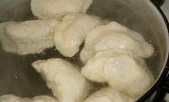 Вареники с мясом "Полтавские" Вареники с мясом "Полтавские"