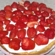 Торт с клубникой Торт с клубникой