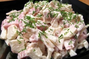 Салат картофельный с кальмаром Салат картофельный с кальмаром
