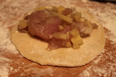 Эчпочмак пирожки с мясом и картошкой Эчпочмак пирожки с мясом и картошкой
