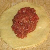 Расстегай с мясом Расстегай с мясом