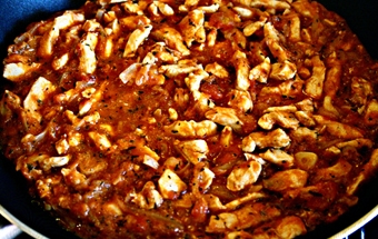 Лодочки мясные и сырные из лаваша Лодочки мясные и сырные из лаваша
