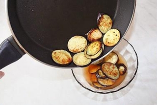 Лапти из картофеля с грибочками и баклажанами Лапти из картофеля с грибочками и баклажанами