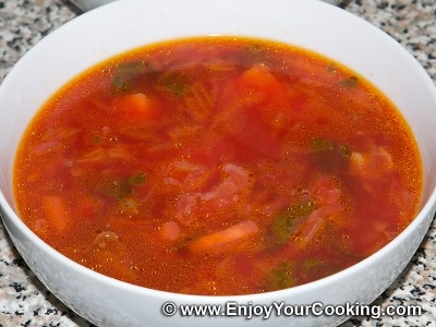 Красный борщ с курицей и белокочанной капустой Красный борщ с курицей и белокочанной капустой