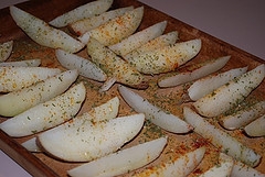 Картофель, запеченный ломтиками Картофель, запеченный ломтиками