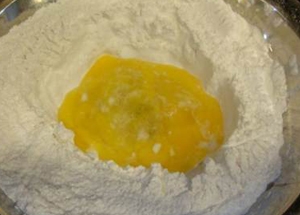 Вареники с вареным картофелем Вареники с вареным картофелем