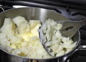 Кастыбай с картофельным пюре Кастыбай с картофельным пюре
