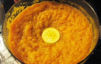 Вафли с тыквой и кардамоном Вафли с тыквой и кардамоном