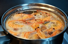 Канапе из редьки с креветками Канапе из редьки с креветками
