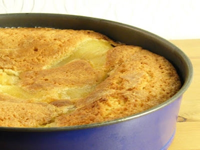 Шарлотка с грушей Шарлотка с грушей
