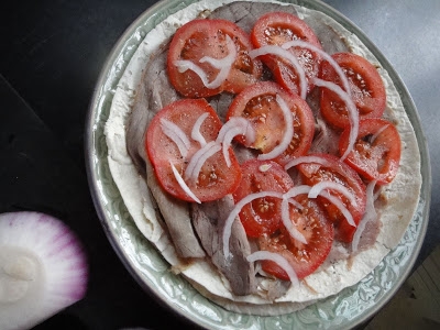 Закусочные рулетики с говядиной Закусочные рулетики с говядиной