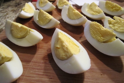 Салат с тунцом и яйцом Салат с тунцом и яйцом