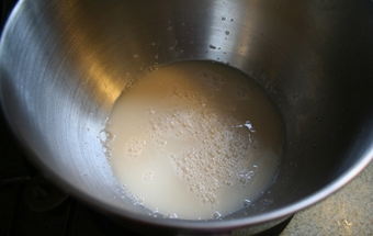Оладьи с изюмом Оладьи с изюмом