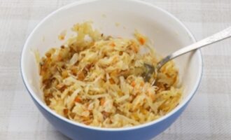 Вареники с капустой Вареники с капустой